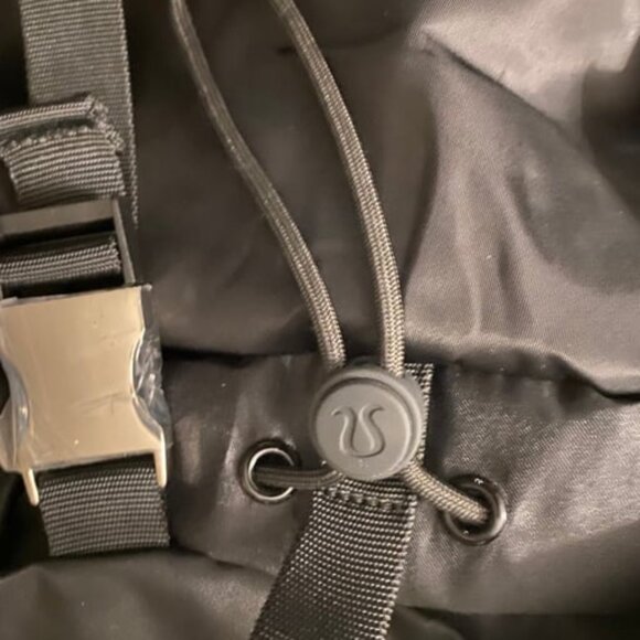 Lululemon Wunderlust Backpack Mini 14L Utility Classic Travel Colour Black main image 5